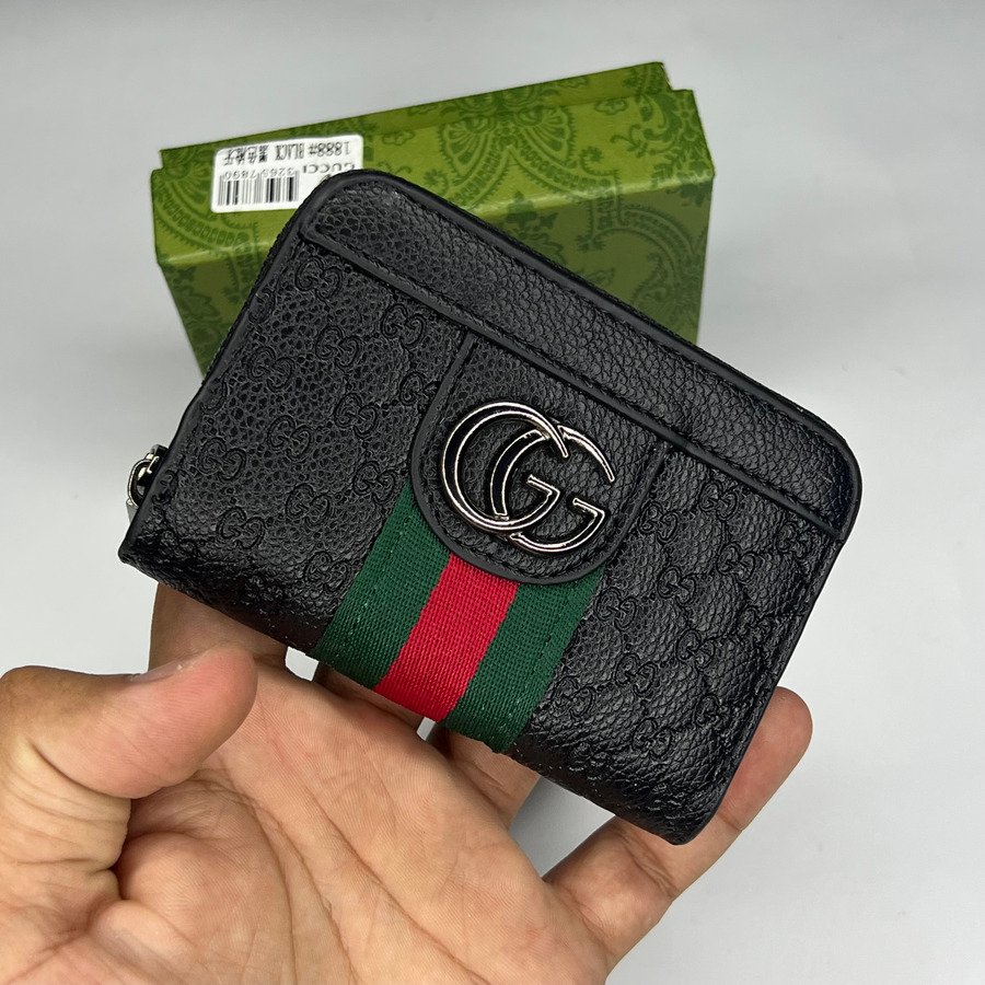 gucci ladies zipper card holder (2) gucci ladies zipper card holder (2)