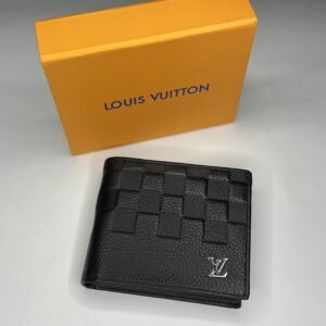 lv short wallet (1)