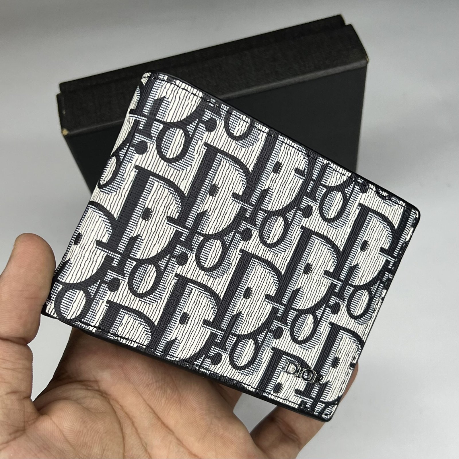 leather slim wallet (103) leather slim wallet (103)